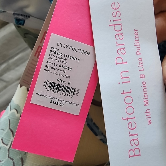NWT! Lilly Pulitzer beautiful one-piece swimsuit - Picture 5 of 11